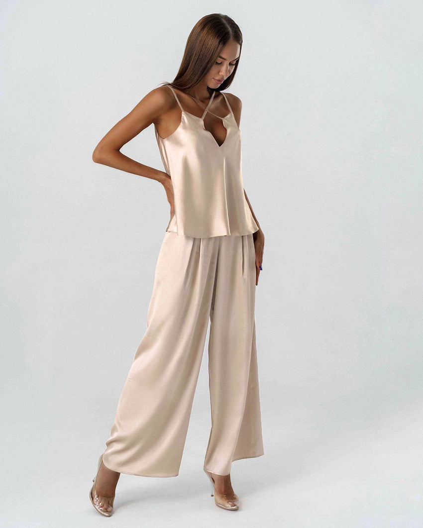 Saten Çapraz Askılı Pijama Takımı
