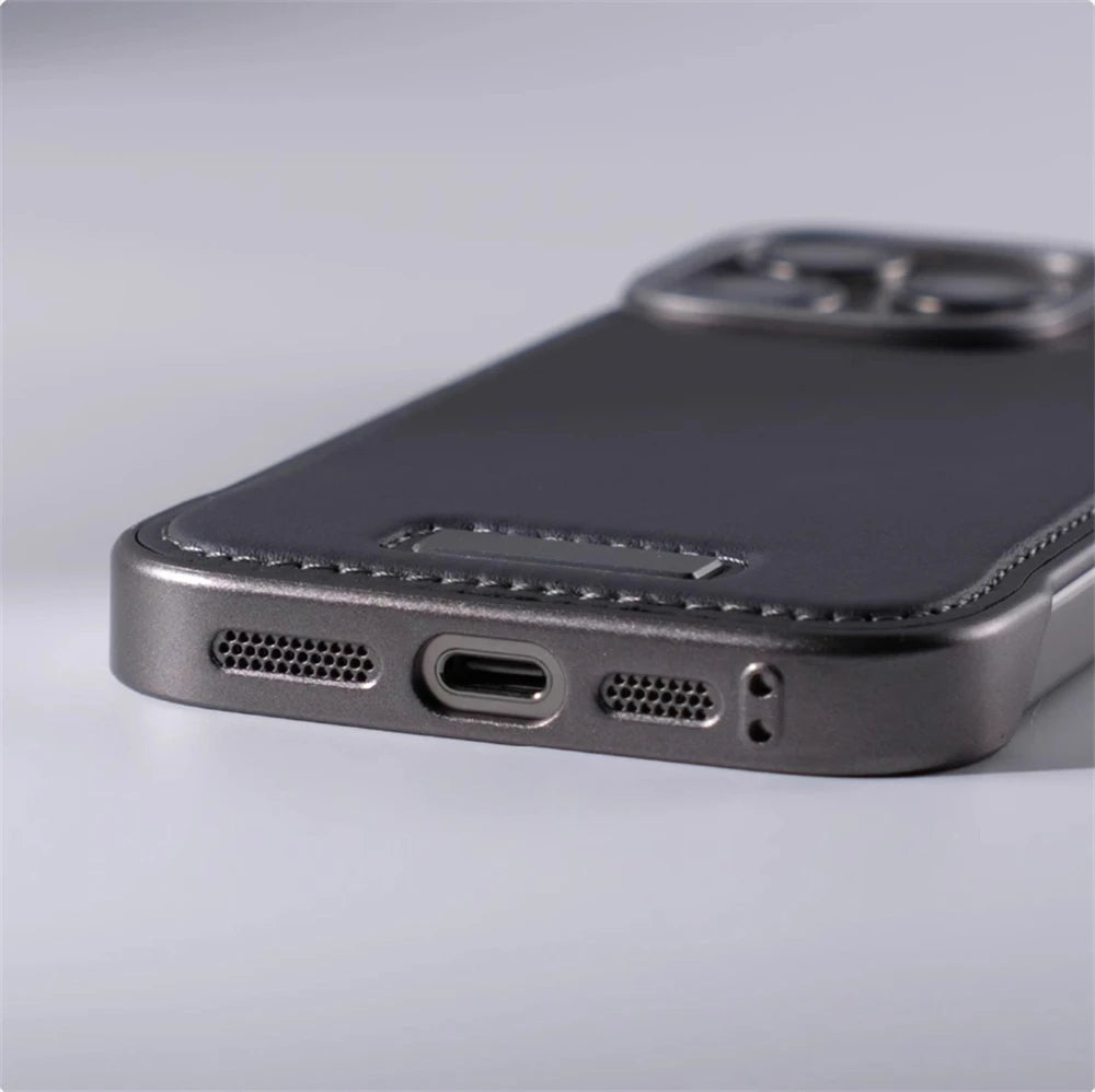 Alüminyum Alışımlı Deri iPhone Kılıfı