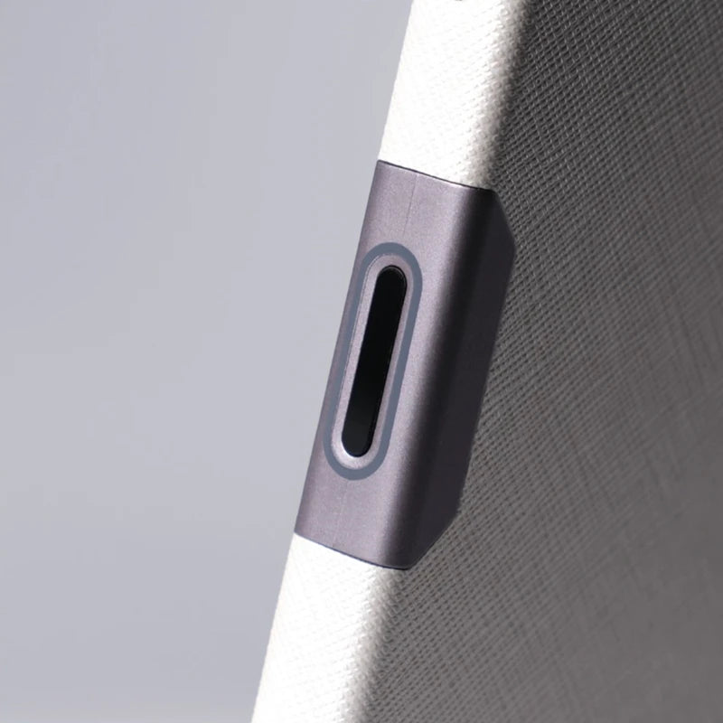 Metalli ve MagSafe Şarj Destekli Deri iPhone Kılıfı