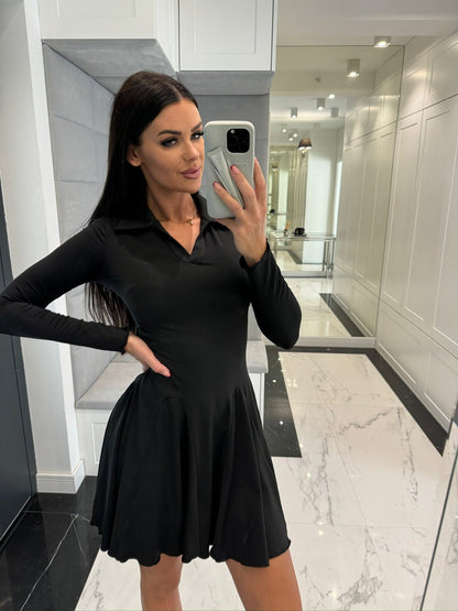 Uzun Kol Açık Yaka Tenis Elbisesi