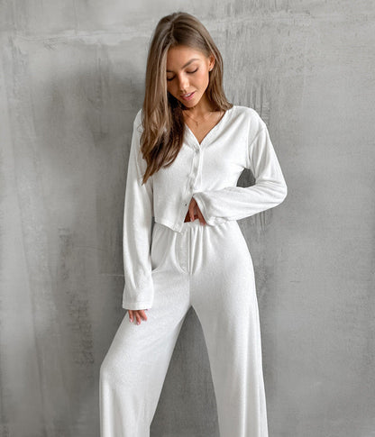 Alt Üst Düğmeli Sportif Pijama Takımı