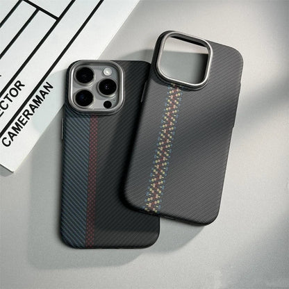 Karbon Fiber MagSafeli Telefon Kılıfı