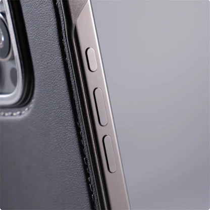 Alüminyum Alışımlı Deri iPhone Kılıfı