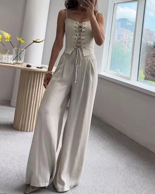 Çapraz Bağcıklı Üst ve Pantolon İki Parçalı Set
